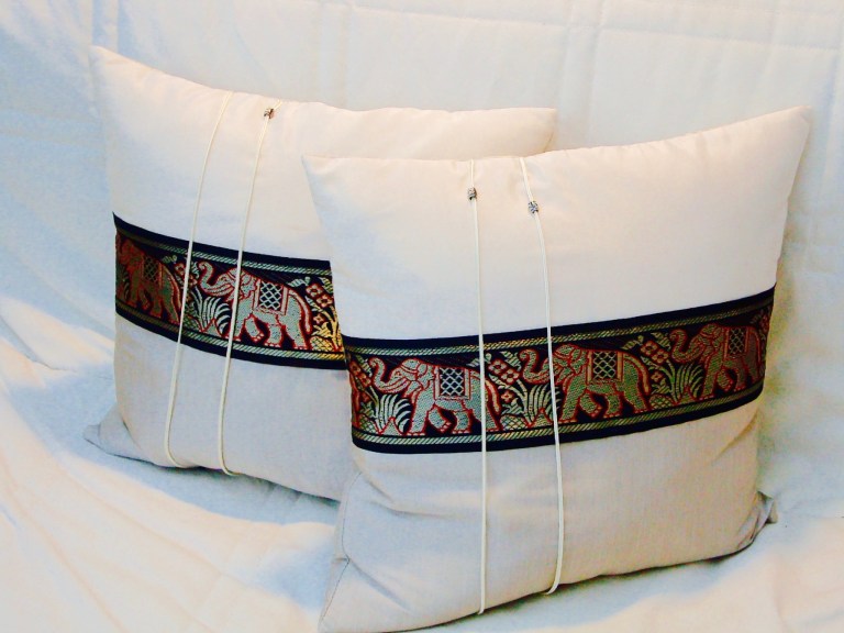 thai-silk-cushions2