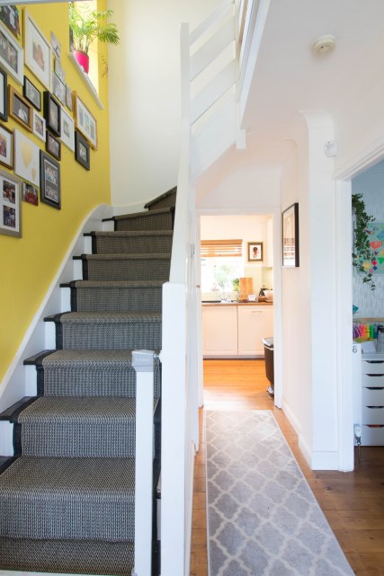 diane_hill_hallway_03